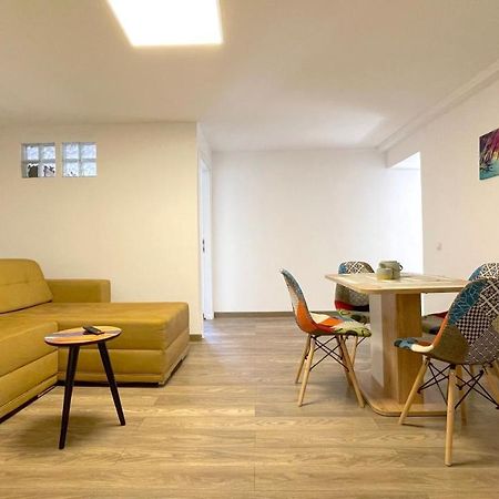 Well Prettyplaces Apartment 001 Braşov Dış mekan fotoğraf