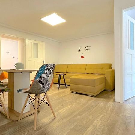 Well Prettyplaces Apartment 001 Braşov Dış mekan fotoğraf