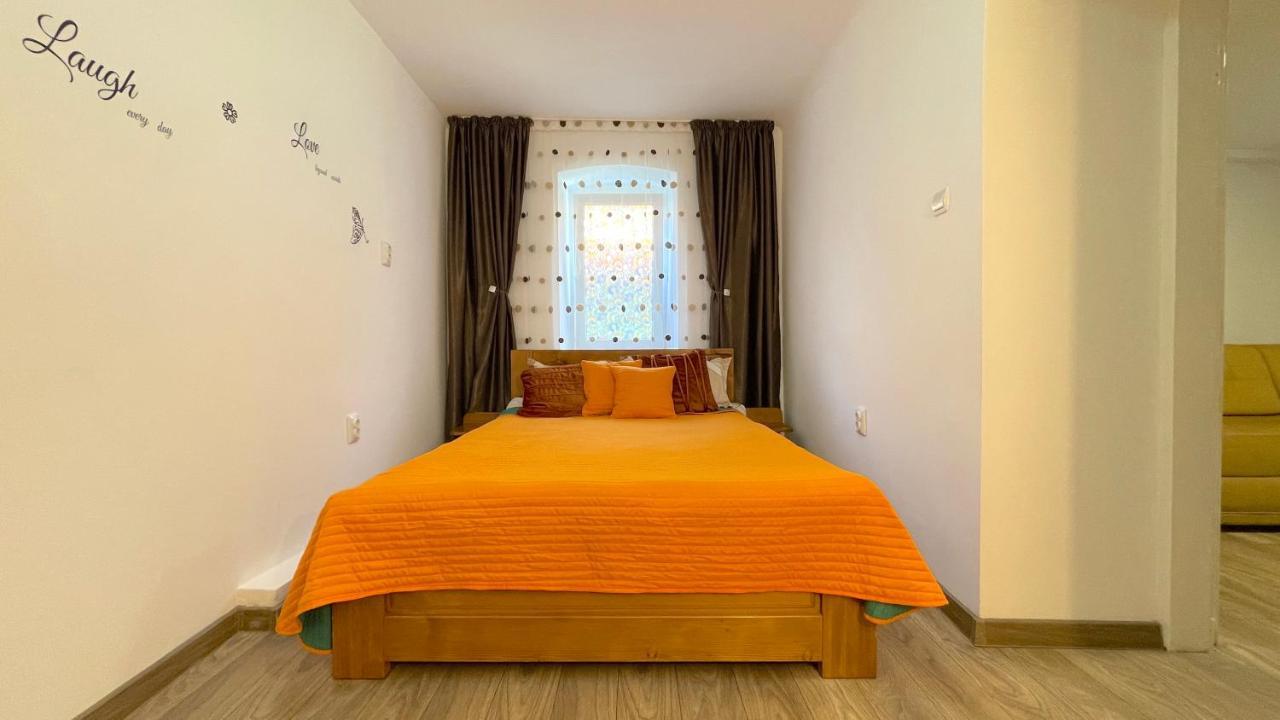 Well Prettyplaces Apartment 001 Braşov Dış mekan fotoğraf